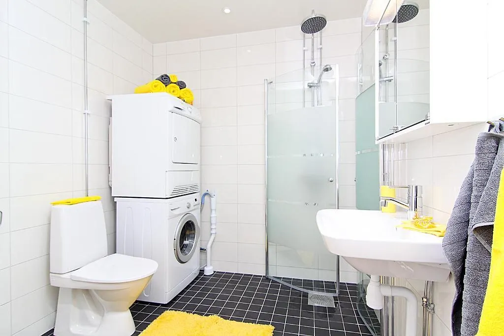 Places 4 Rent Apartment Stockholm 0*,