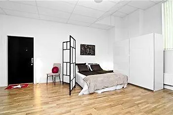 Places 4 Rent Apartment Stockholm 0*,